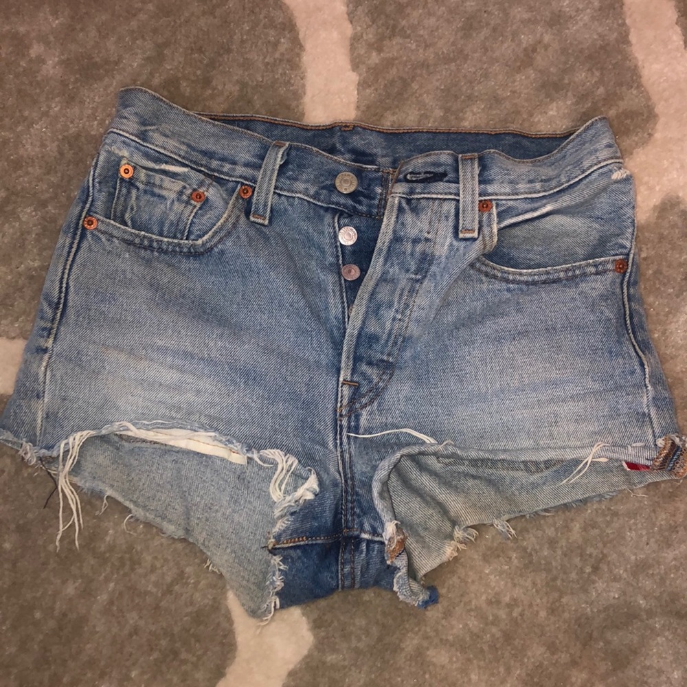 levi’s 501 cutoffs